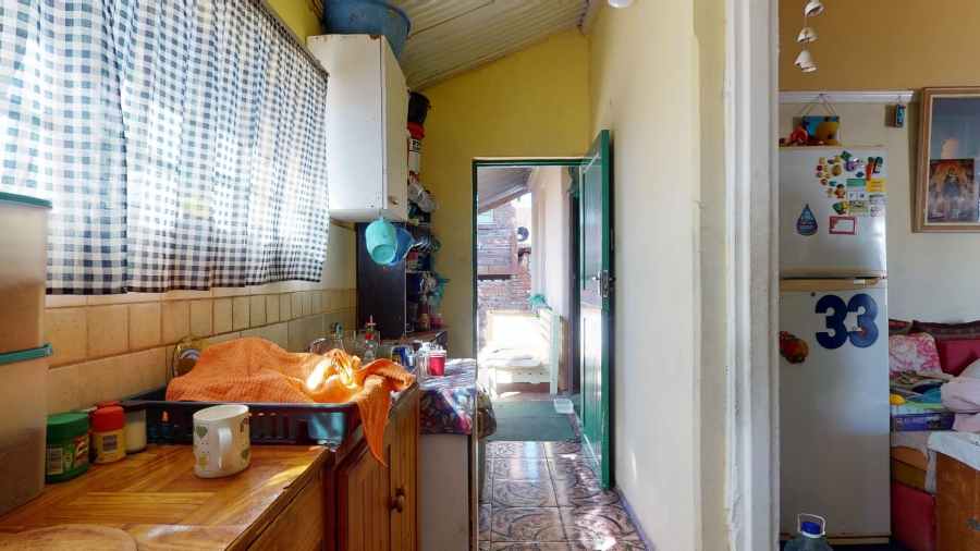 6 Bedroom Property for Sale in North End Eastern Cape